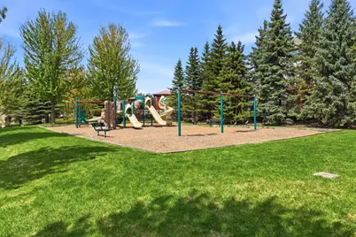 15715 56th Avenue N, Plymouth, MN 55446 - Photo 72