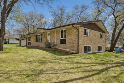 2002 Hillcrest Drive, Saint Cloud, MN 56303 - Photo 1