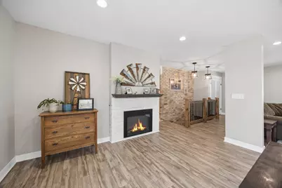 2002 Hillcrest Drive, Saint Cloud, MN 56303 - Photo 8