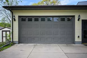 205 Whitten St, Winona, MN 55987 - Photo 24