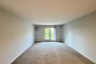 35 Nathan Ln N, Plymouth, MN 55441 - Photo 6