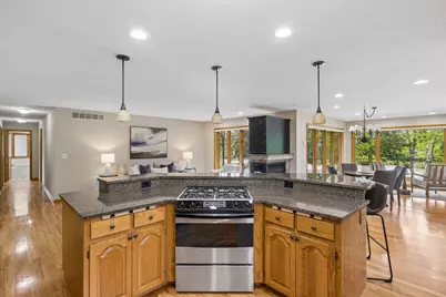 4669 Mackubin Street, Shoreview, MN 55126 - Photo 10