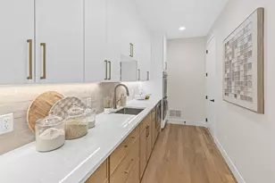 6100 Abbott Ave S, Edina, MN 55410 - Photo 28