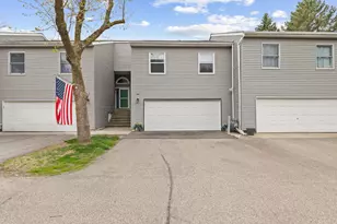 5408 Egan Dr, Savage, MN 55378 - Photo 2