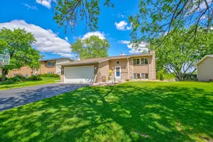 6676 Sandlewood Rd, Woodbury, MN 55125 - Photo 1