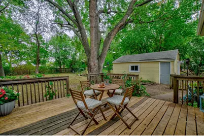 6024 Camden Avenue N, Brooklyn Center, MN 55430 - Photo 8