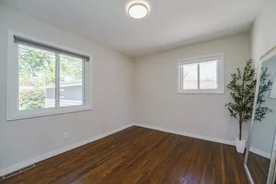 10016 Pillsbury Avenue S, Bloomington, MN 55420 - Photo 16