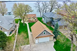 223 Lake Ave S, Spicer, MN 56288 - Photo 1