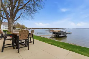 223 Lake Ave S, Spicer, MN 56288 - Photo 6