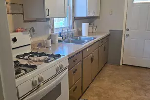 512 State St W, Detroit Lakes, MN 56501 - Photo 8