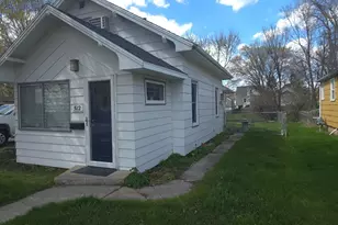 512 State St W, Detroit Lakes, MN 56501 - Photo 2