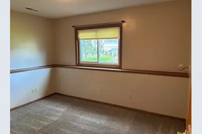 7130 Jocelyn Bay S, Cottage Grove, MN 55016 - Photo 12