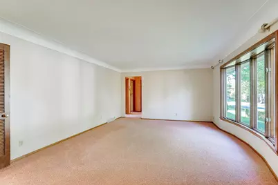 724 50 1/2 Avenue NE, Columbia Heights, MN 55421 - Photo 4