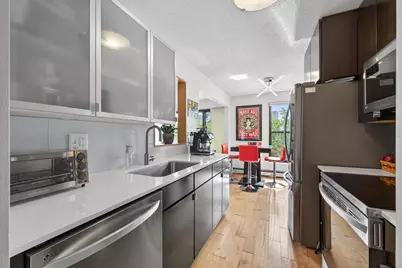 50 Groveland Terrace #C208, Minneapolis, MN 55403 - Photo 18