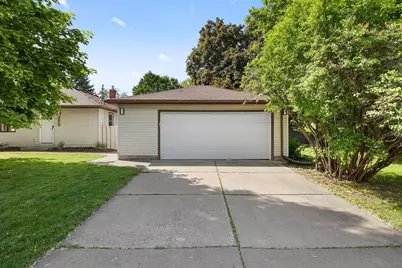 2619 Herschel Street, Roseville, MN 55113 - Photo 4