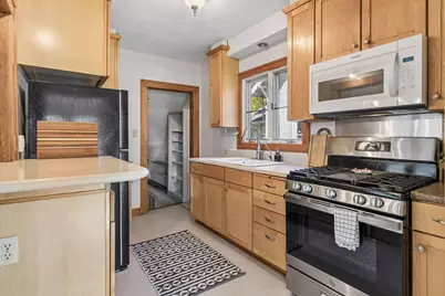 3950 Aldrich Avenue N, Minneapolis, MN 55412 - Photo 8