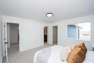 6815 30th St S, Fargo, ND 58104 - Photo 12