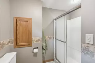 322 Pine St, Glenwood City, WI 54013 - Photo 28