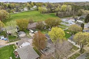 322 Pine St, Glenwood City, WI 54013 - Photo 34