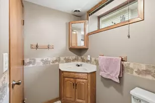 322 Pine St, Glenwood City, WI 54013 - Photo 26
