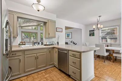 6304 Mildred Avenue, Edina, MN 55439 - Photo 10