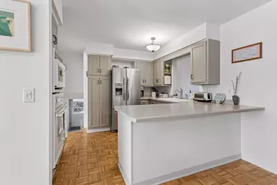 6304 Mildred Avenue, Edina, MN 55439 - Photo 8