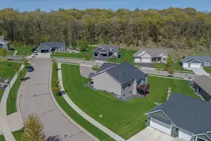 2739 Highclere Dr, Eau Claire, WI 54703 - Photo 50