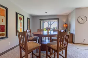 2739 Highclere Dr, Eau Claire, WI 54703 - Photo 32
