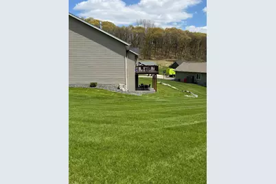 2739 Highclere Drive, Eau Claire, WI 54703 - Photo 4