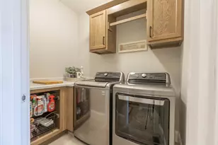 2739 Highclere Dr, Eau Claire, WI 54703 - Photo 18