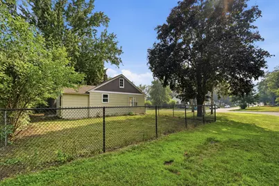 5724 Hampshire Avenue N, Crystal, MN 55428 - Photo 36