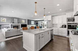 7529 Urbandale Ln N, Maple Grove, MN 55311 - Photo 12