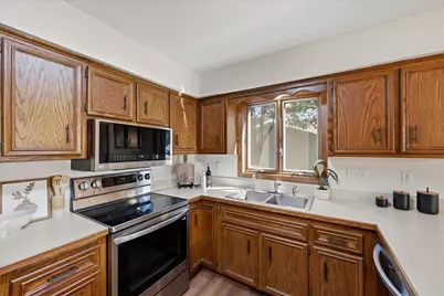 525 Mackubin Circle, Shoreview, MN 55126 - Photo 14