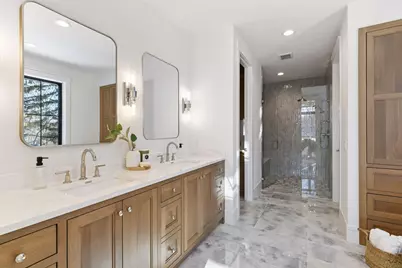 12803 Woodhaven Place, Minnetonka, MN 55305 - Photo 18