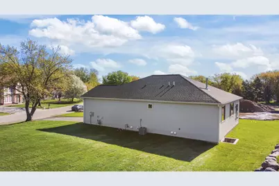 3149 Seminary Drive, New Brighton, MN 55112 - Photo 32