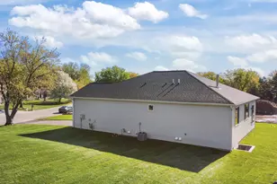 3149 Seminary Dr, New Brighton, MN 55112 - Photo 36