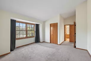 8143 Curtis Ln, Eden Prairie, MN 55347 - Photo 18