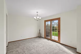 8143 Curtis Ln, Eden Prairie, MN 55347 - Photo 8
