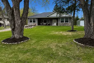 28200 144th St NW, Zimmerman, MN 55398 - Photo 2