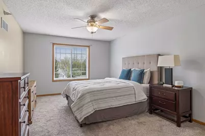 17679 Hackberry Court, Eden Prairie, MN 55347 - Photo 14