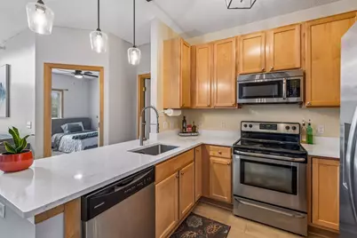 17679 Hackberry Court, Eden Prairie, MN 55347 - Photo 8
