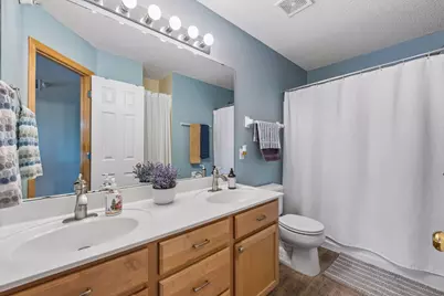 17679 Hackberry Court, Eden Prairie, MN 55347 - Photo 24