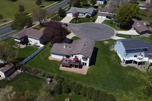 1361 Rosemary Ct, Hastings, MN 55033 - Photo 2