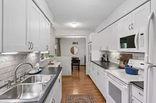 2710 Dale St N, Roseville, MN 55113 - Photo 14