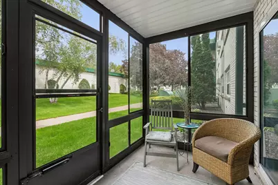 2710 Dale Street N #B107, Roseville, MN 55113 - Photo 14