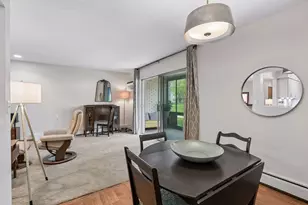 2710 Dale St N, Roseville, MN 55113 - Photo 12