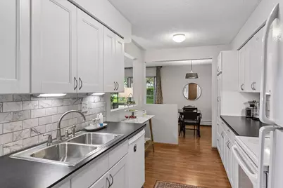 2710 Dale Street N #B107, Roseville, MN 55113 - Photo 12