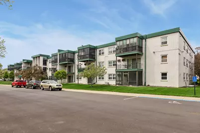 2710 Dale Street N #B107, Roseville, MN 55113 - Photo 32