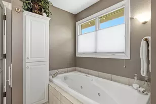 7990 Island Rd, Eden Prairie, MN 55347 - Photo 30