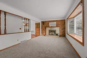 4585 Otter Lake Rd, White Bear Lake, MN 55110 - Photo 8